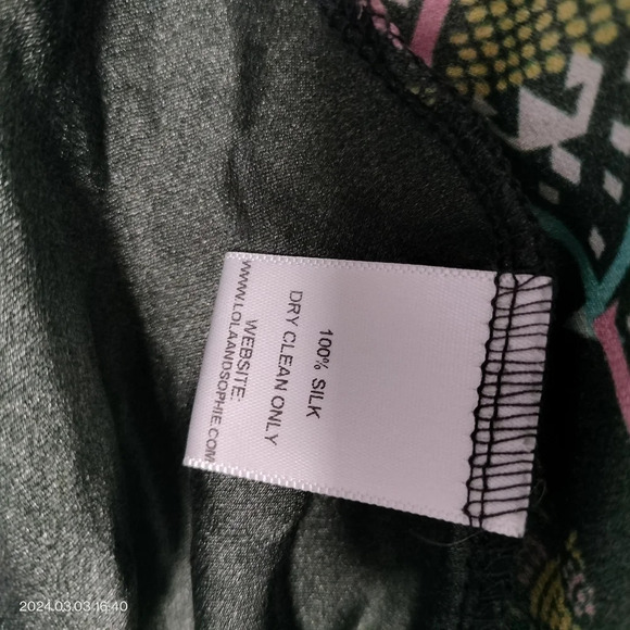 Alex + Alex size Medium Sleeveless Tank Top Blouse Silk Tie Key hole neck - Picture 5 of 8